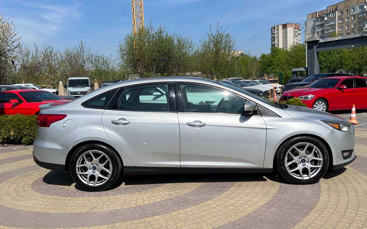 Ford Focus 2015 року