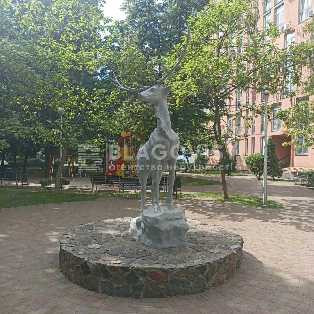 Продаж 1к Регенераторна, 4 ЖК Комфорт Таун  м. Дарниця Русанівка