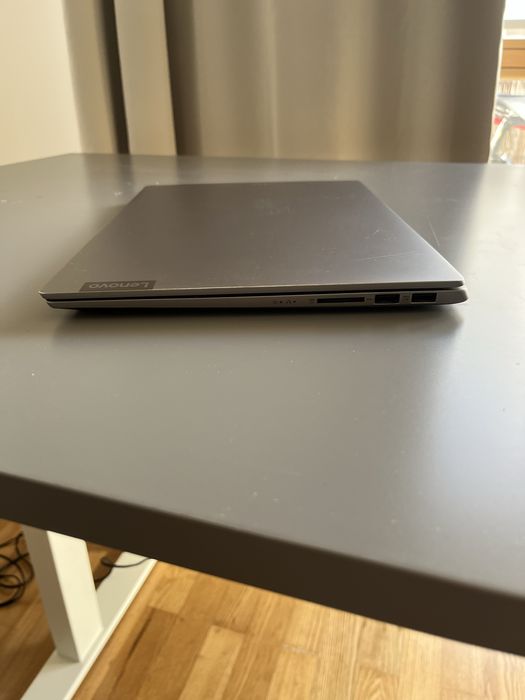 Laptop Lenovo IdeaPad IdeaPad S540-14 i5 256 GB 20 GB