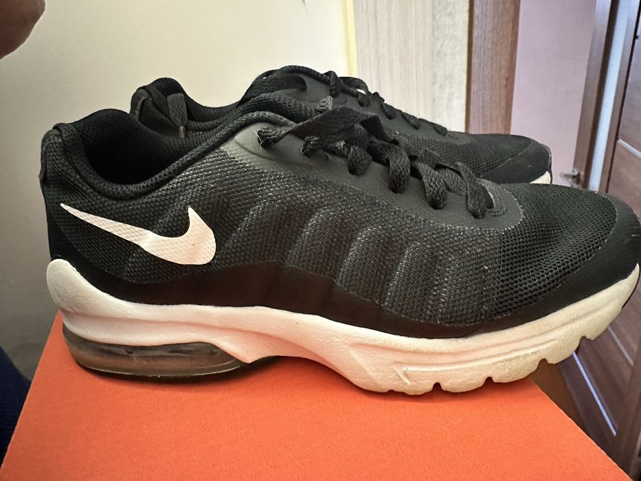 Продам кросівки Nike