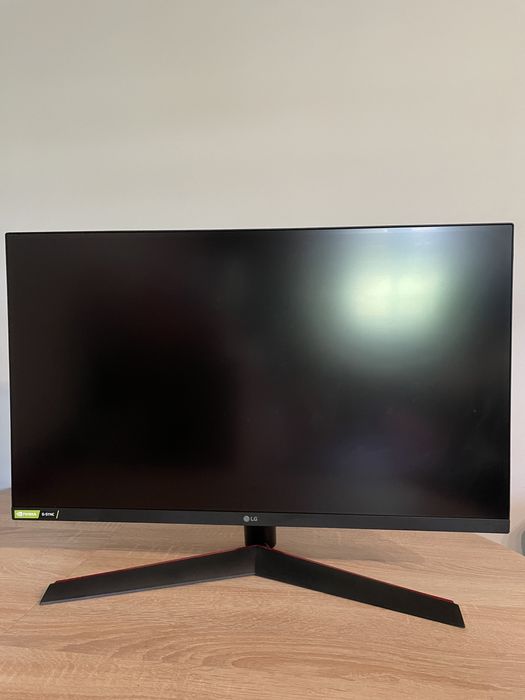 Monitor LG UltraGear 27 cali 144hz G-Sync