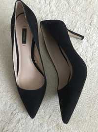 Sapatos pretos Mango N.36