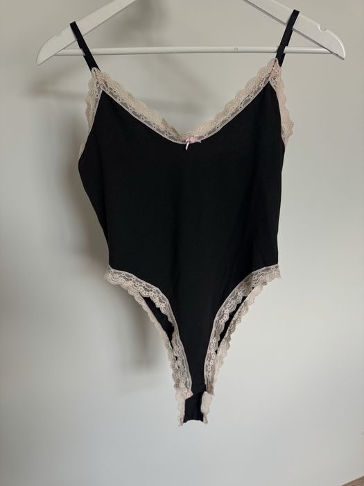 Body koronka róża top