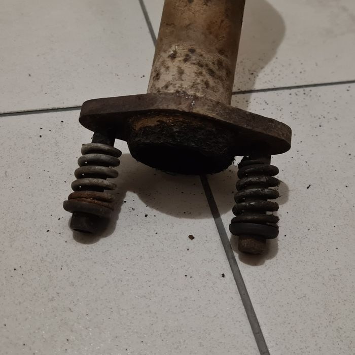 Curva de escape Lancia Y10