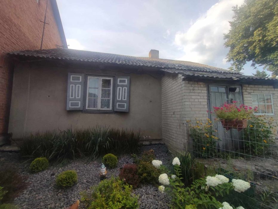 Dom z bali do rozbiórki