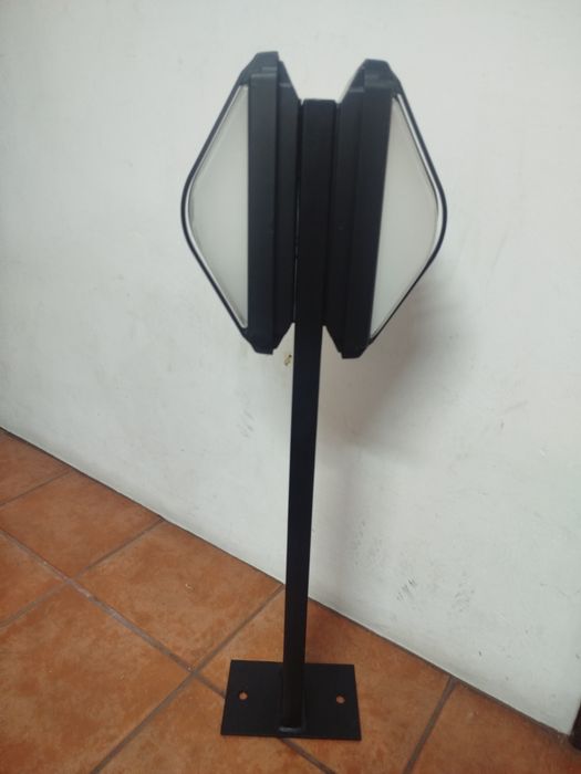 Candeeiro Exterior Bilateral