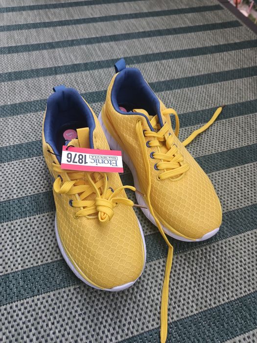 Buty do biegania Etonik (USA) nowe