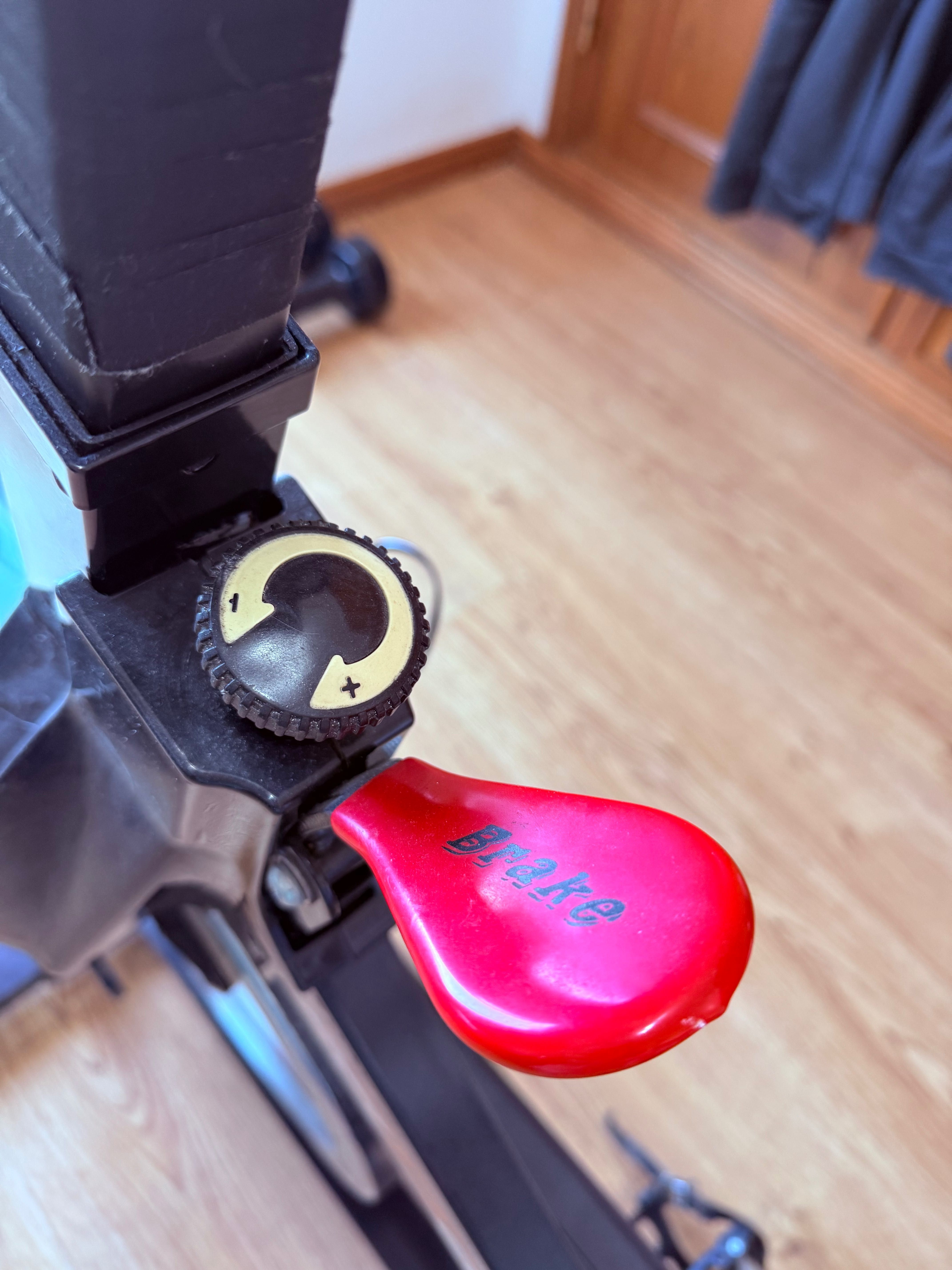 Bicicleta de Spinning Profissional FITTECH SPEED 100 - Ótimo Estado!