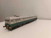 Model kartonowy pociąg miejski autobus szynowy. Zabawka wagon motorowy