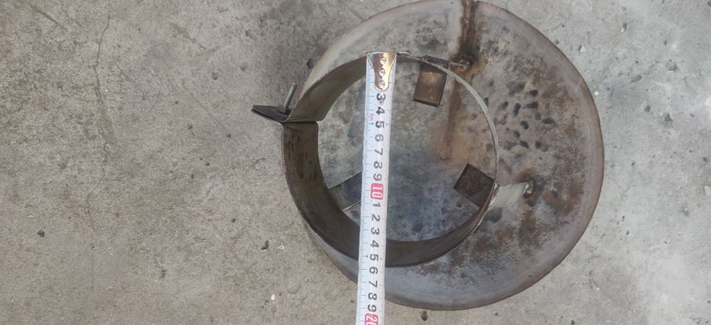 Грибок на вентиляцию трубу дымоход