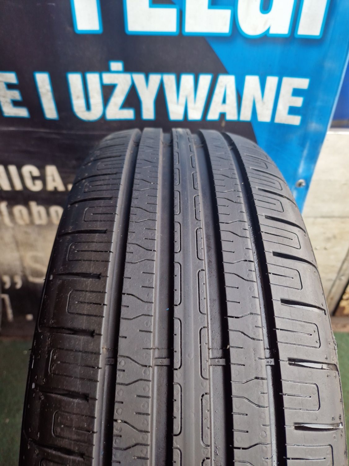 Opona letnia 215/45/20 95T Goodyear Efficient Grip Performance 2022