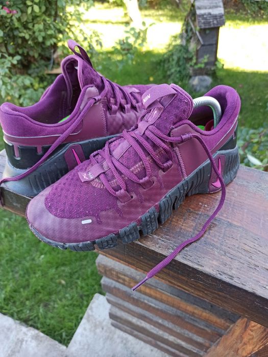 Жіночі кросівки Nake FreeMetcon5