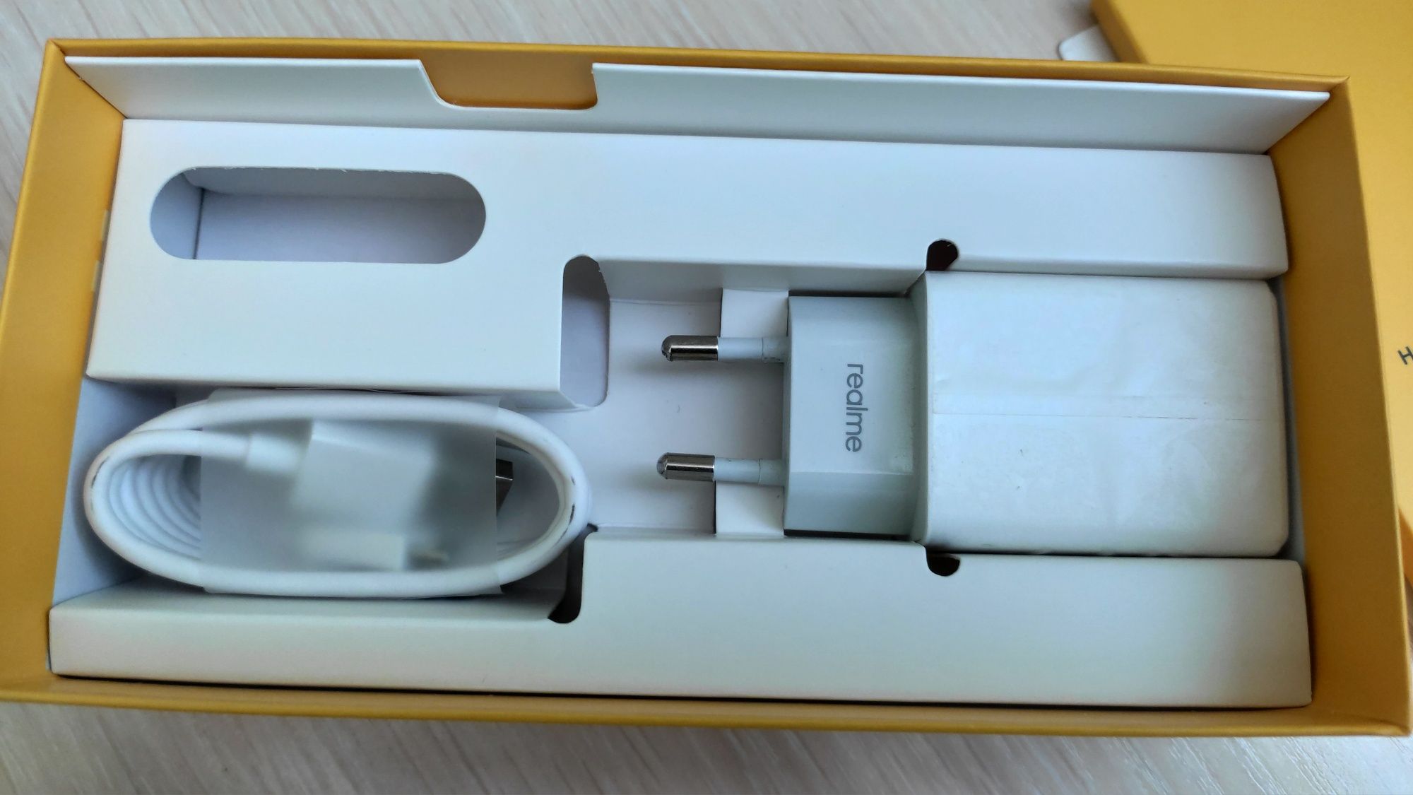 Realme c3, 3/64, NFC