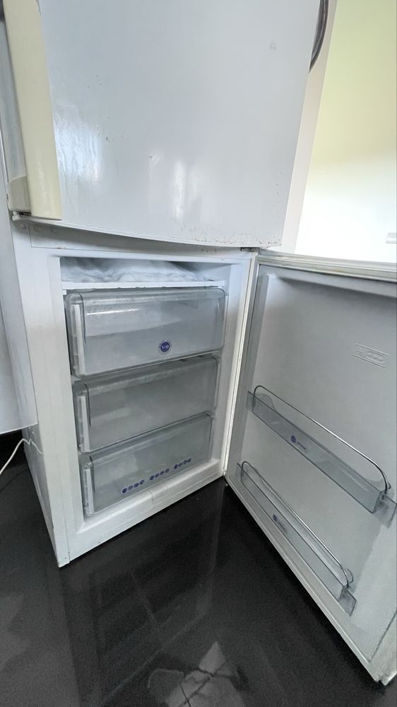Frigorifico Combinado whirlpool