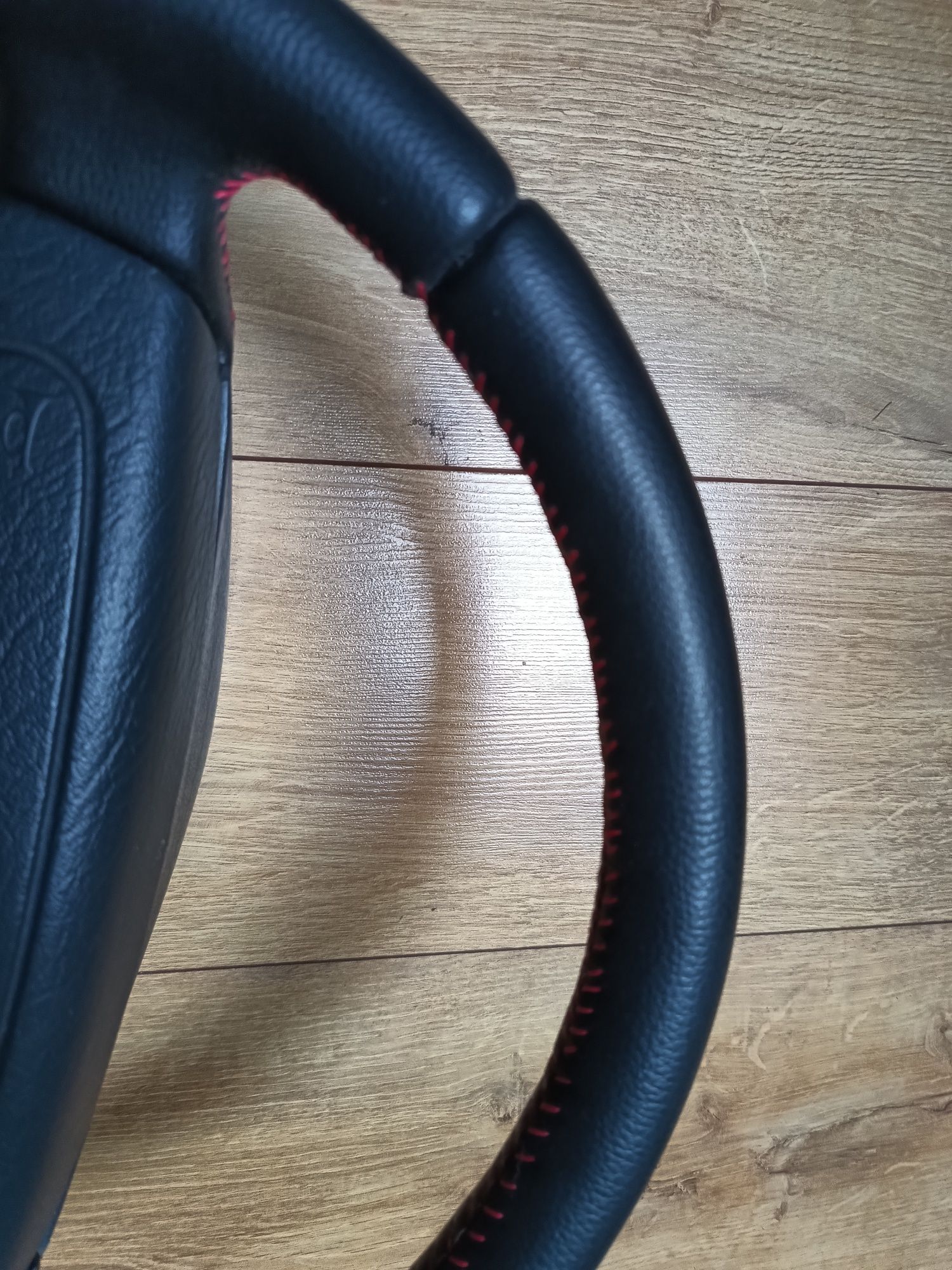 Sprzedam kierownicę plus airbag Mercedes