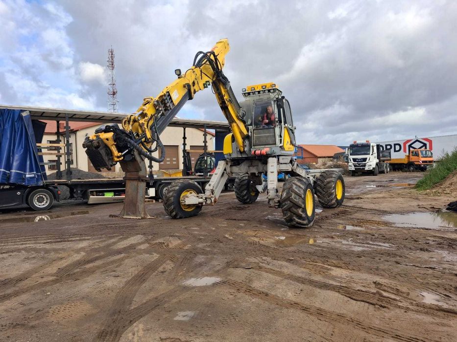 Menzi Muck Koparka Górska krocząca A91