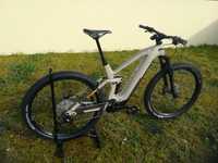 Bicicleta elétrica ebike BTT Cube 140 HPC Race 2023