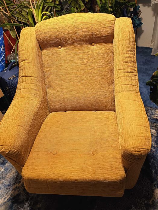 2 duże fotele tapicerowane