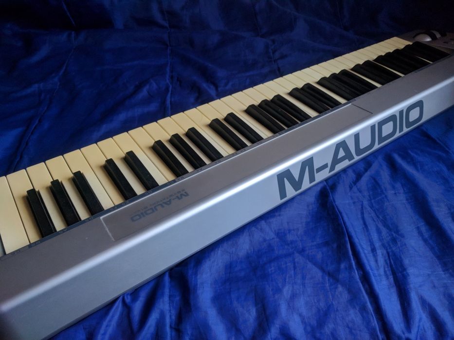 MIDI-клавіатура M-Audio Keystation 61es