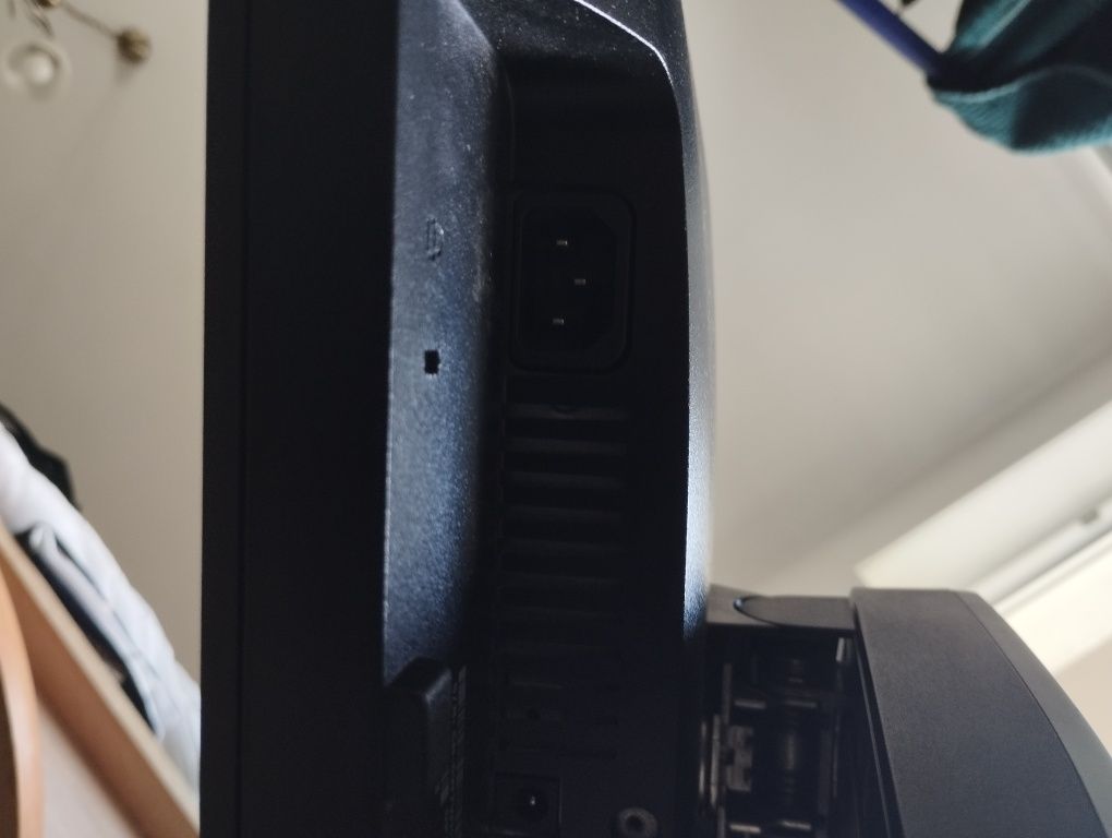 Monitor Dell P2012Ht