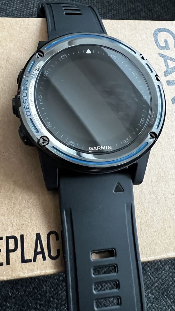 Nowy Garmin Descent Mk1 ze szkiełkiem szafirowym