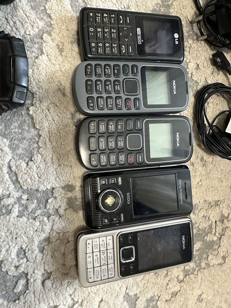 Мобільні телефони, лот телефонів, Nokia, Sigma, LG, Sony Ericson