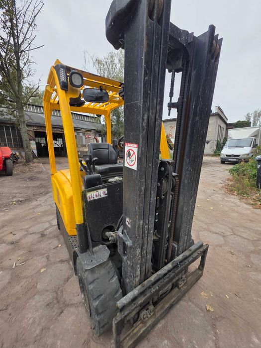Wózek widłowy elektryczny Hyster J2.5XN