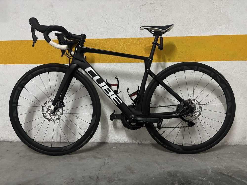 Bicicleta de estrada Carbono CUBE AGREE 62 race