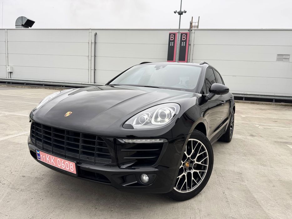 Porsche Macan Sport Edition 2.0L AT (252 л.с.) 2018