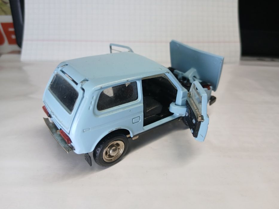Нива СССР 1:43 продам