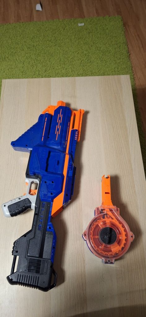 Nerf Infinius Automat
