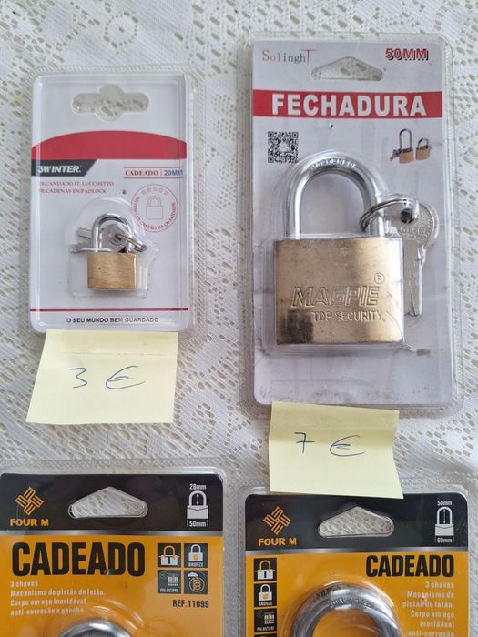 Cadeados novos e selados desde 3€