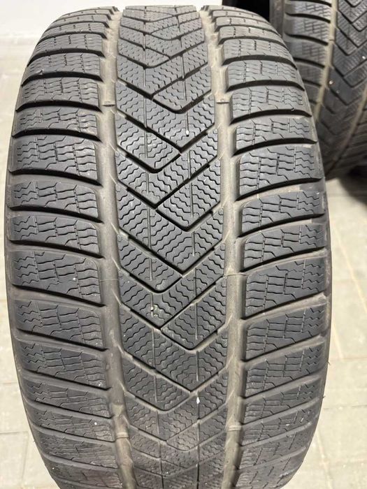 Opony zimowe Pirelli SottoZero 3 (245/40 + 275/35 R19) Runflat