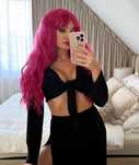 Różowa długa peruka włosy długie falowane fale barbie halloween pink