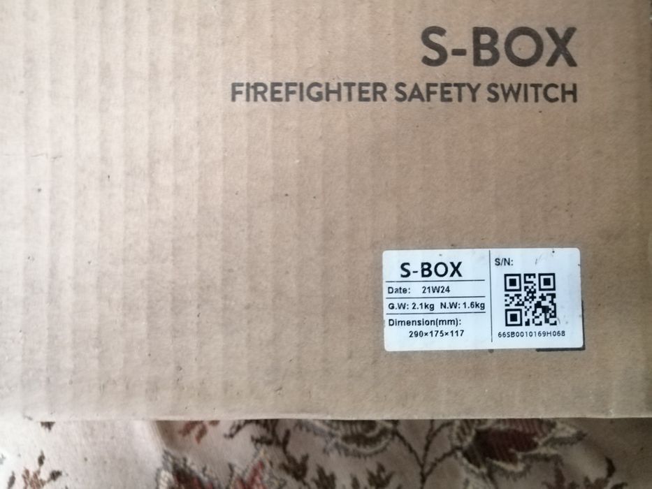 Foxess S-BOX Wyłącznik PPOŻ 2-stringi DC