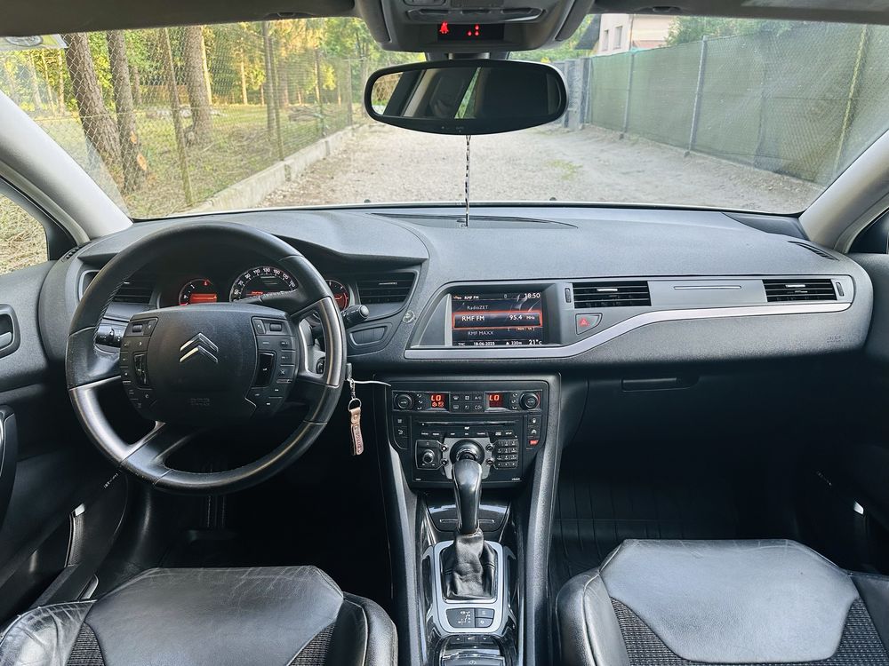 Citroen C5 3.0 V6 panorama bialy