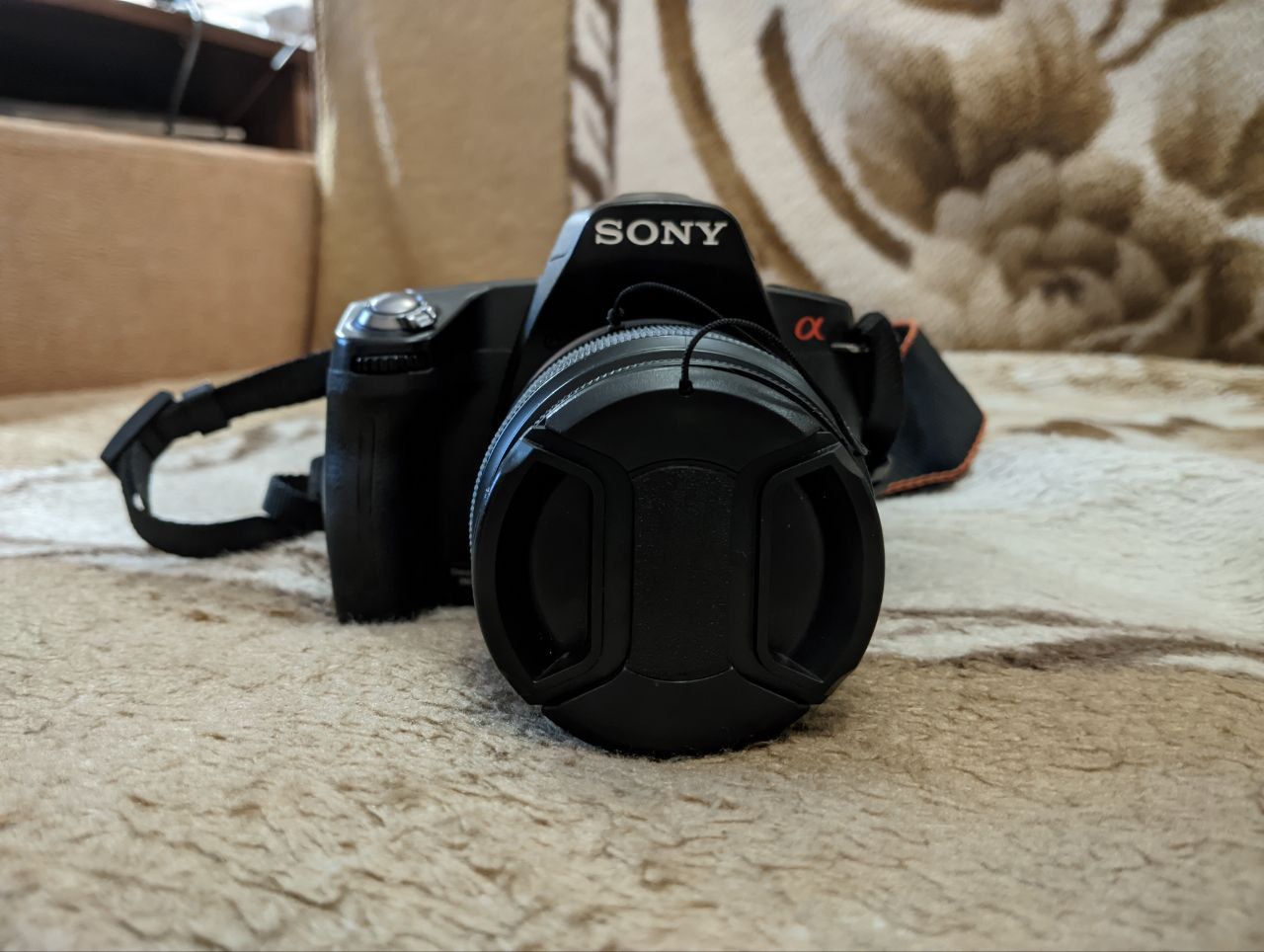 Продам фотоапарат Sony Alpha DSLR-A290