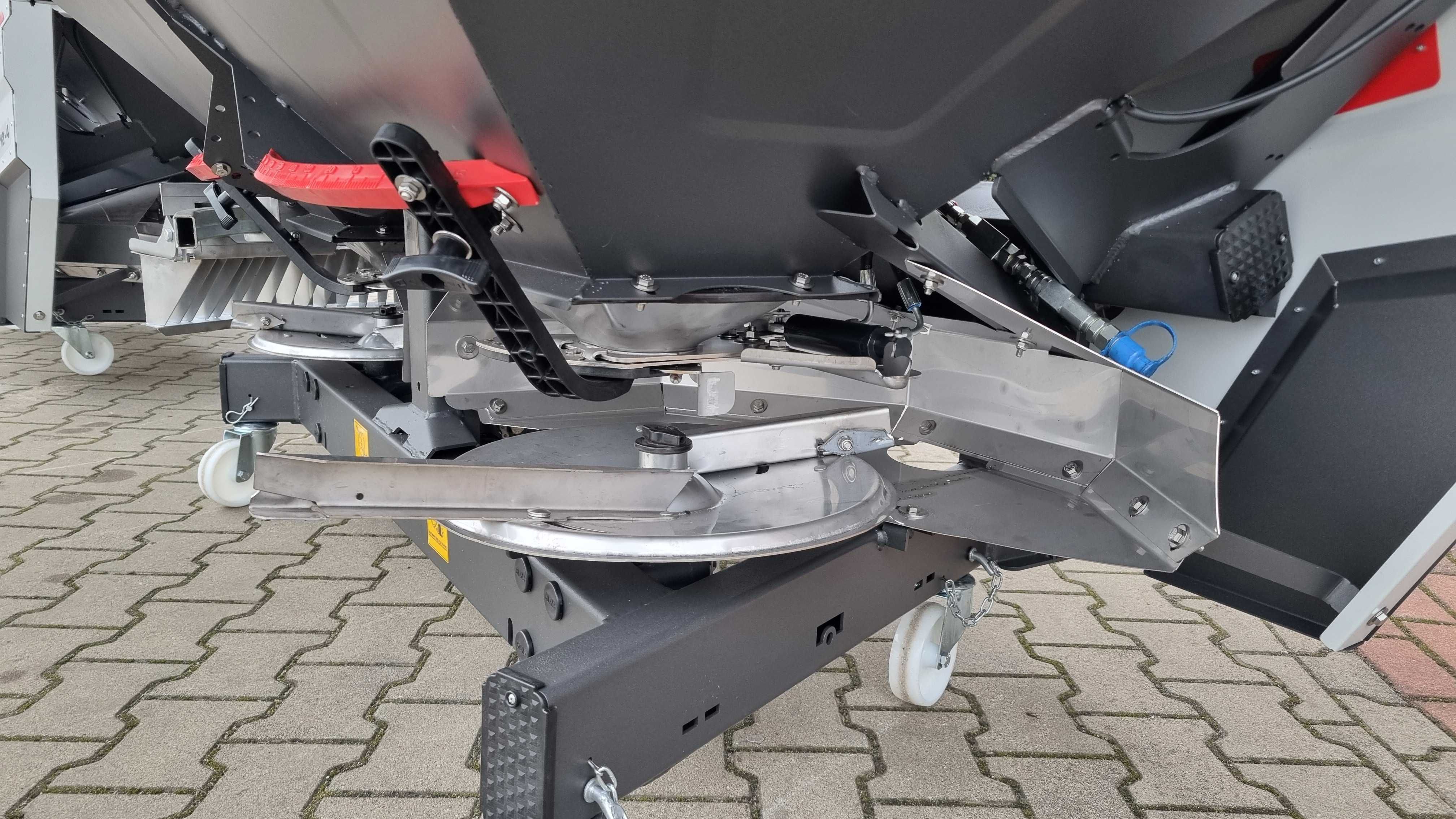 Rozsiewacz nawozu HMS nowa wersja PREMIUM - 1200 l - rok 2025
