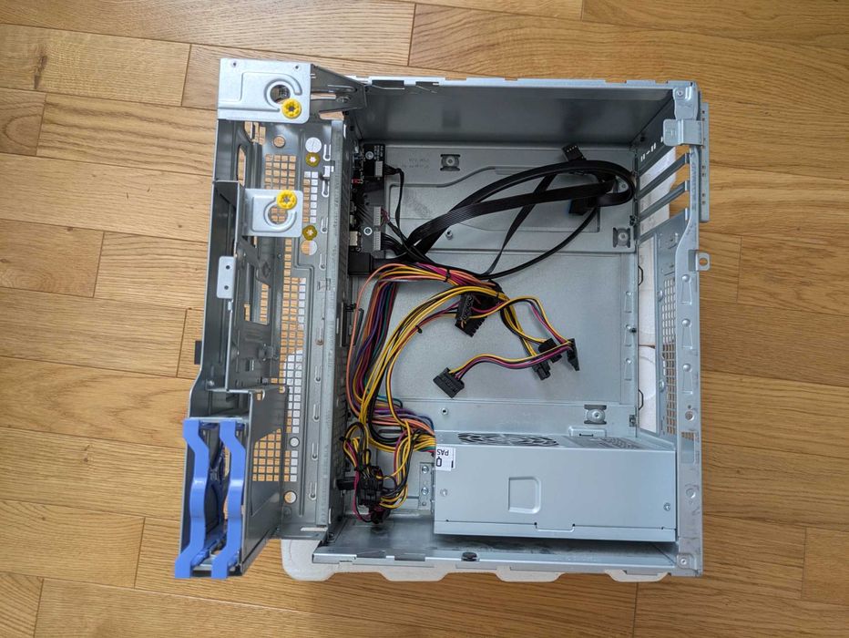 Obudowa komputerowa micro-ATX desktop/mini-tower z zasilaczem TFX 400W