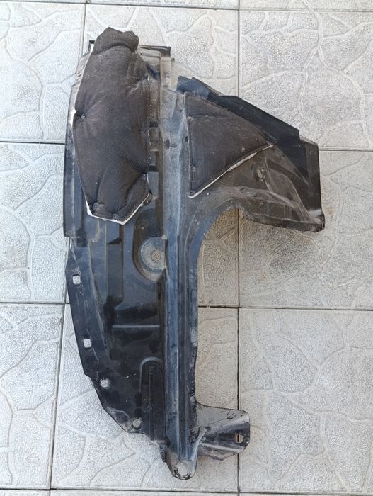 Подкрылок Nissan Rogue передний оригинал