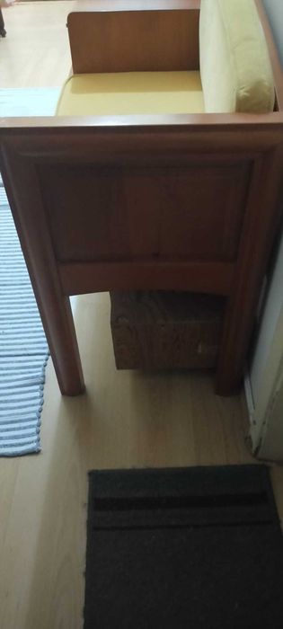 Banco/móvel de entrada