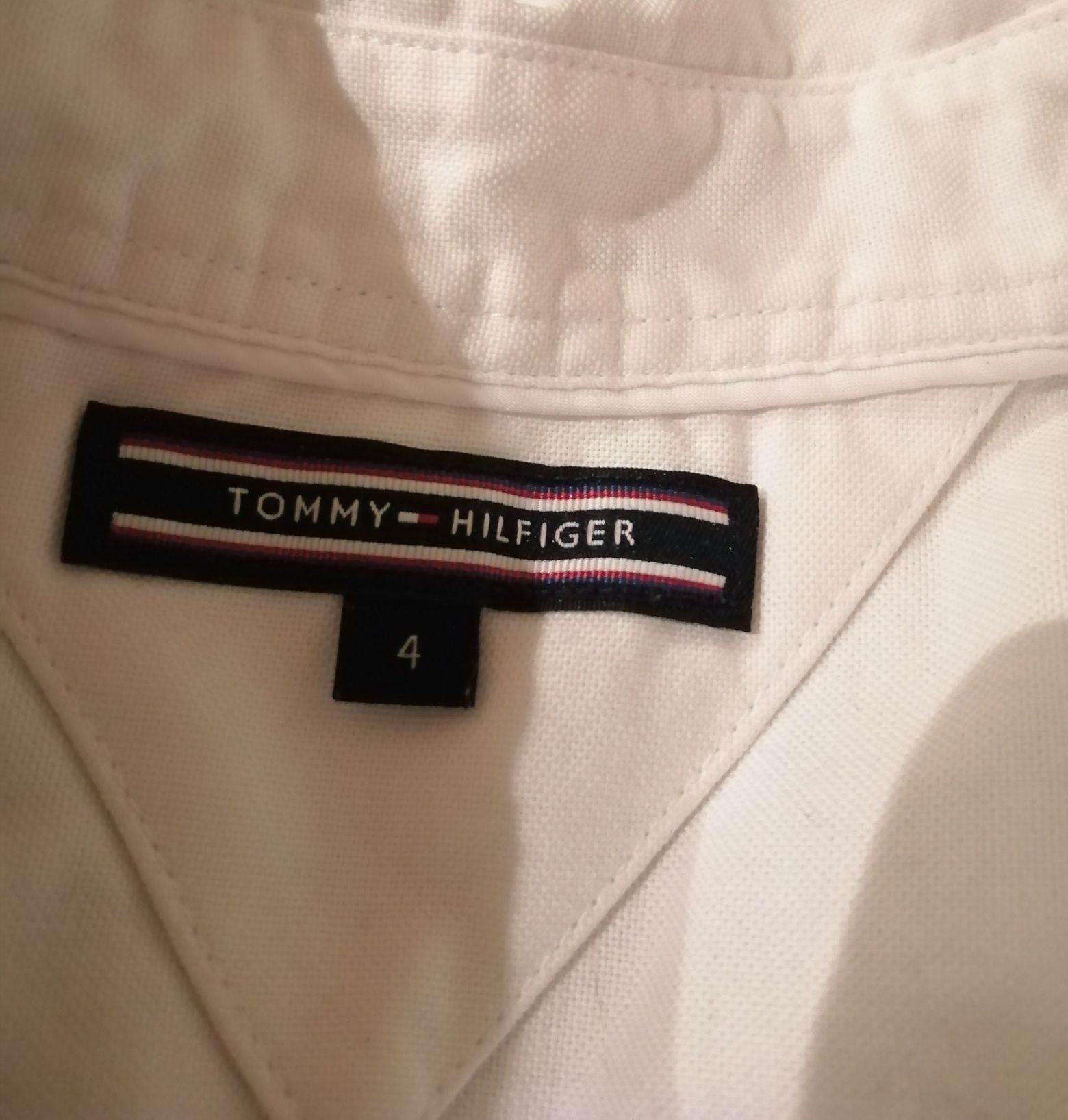 Camisa S(Tommy Hilfiger)Nova Branca