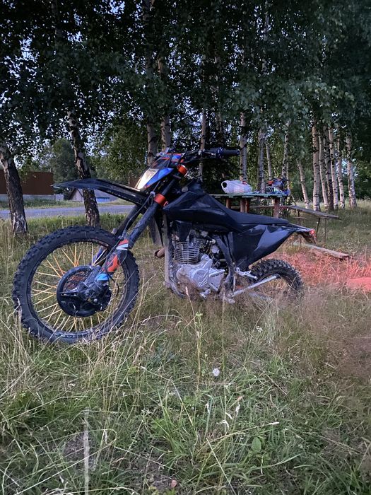 Кові адванс 250 24 року у хорошому стані