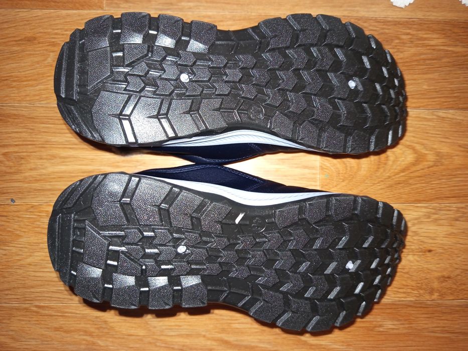 Продам новые  мужские зимние  ботинки , 28 см