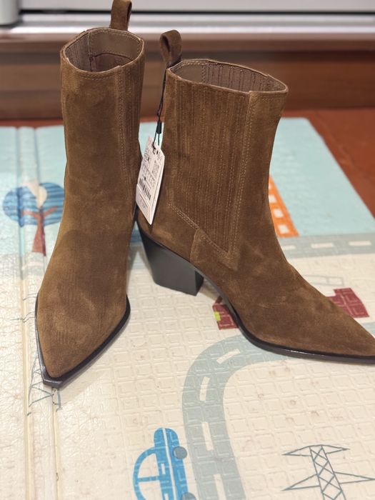 Продам козакі zara