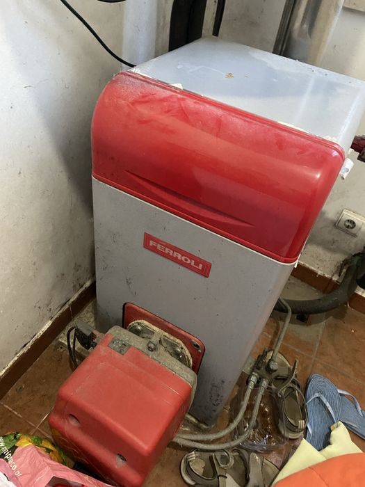 Vendo caldeira a gasoleo