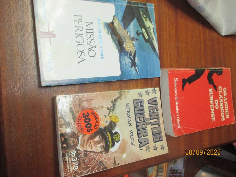 3livros -Ventos de guerra,Missão perigosa,Grandes clássicos  suspense