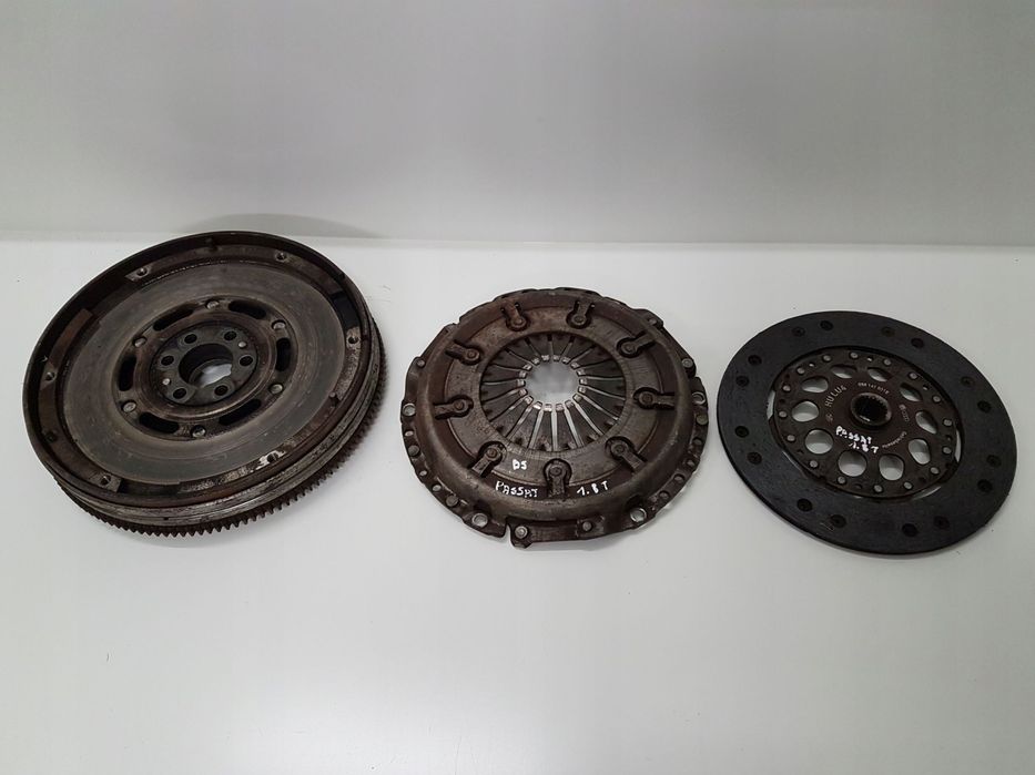 PASSAT B5 1.8T 95- SPRZĘGŁO DWUMASOWE KOŁO DWUMAS