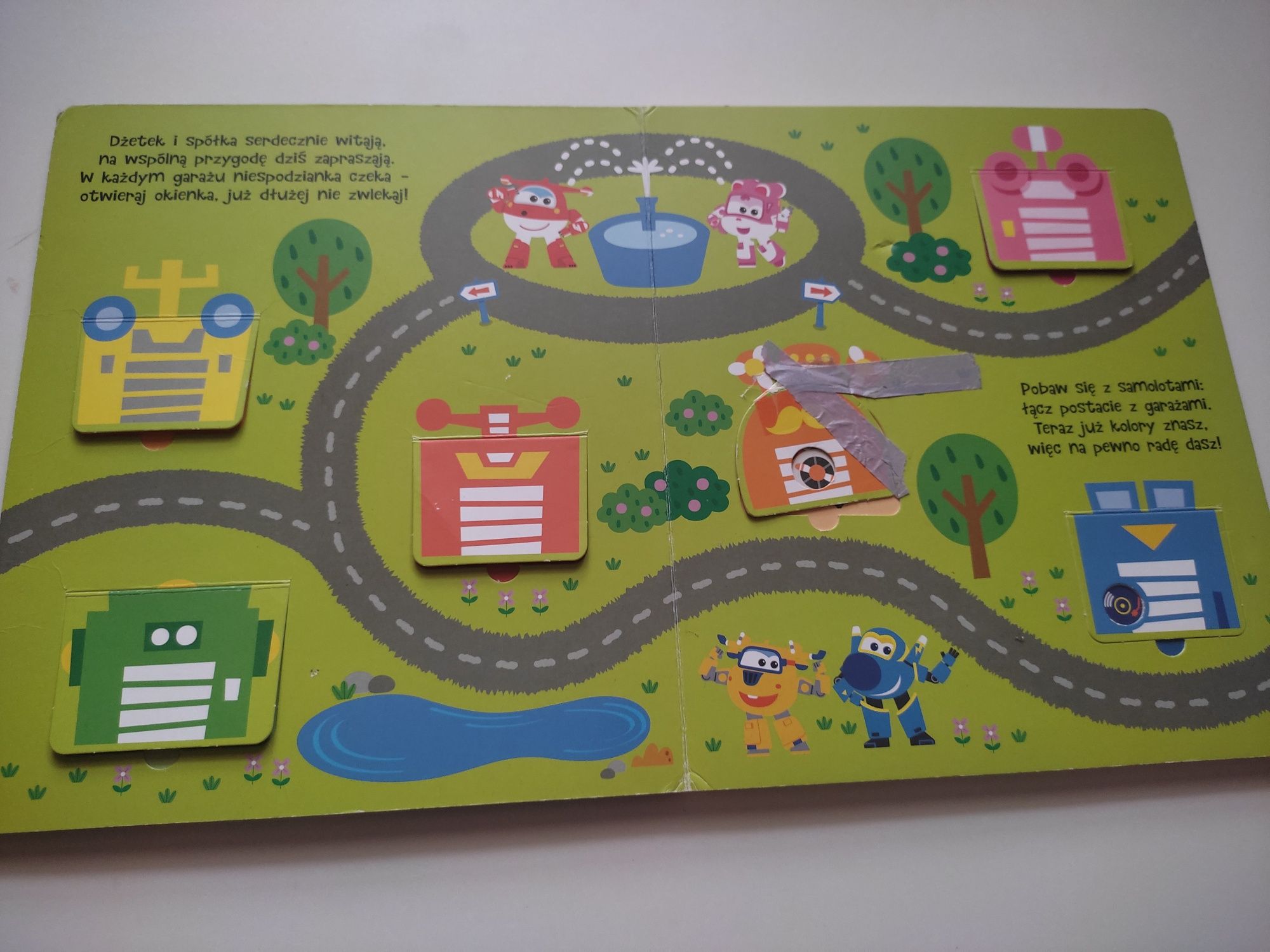 Super Wings Maluch odkrywa. Co kryją okienka?