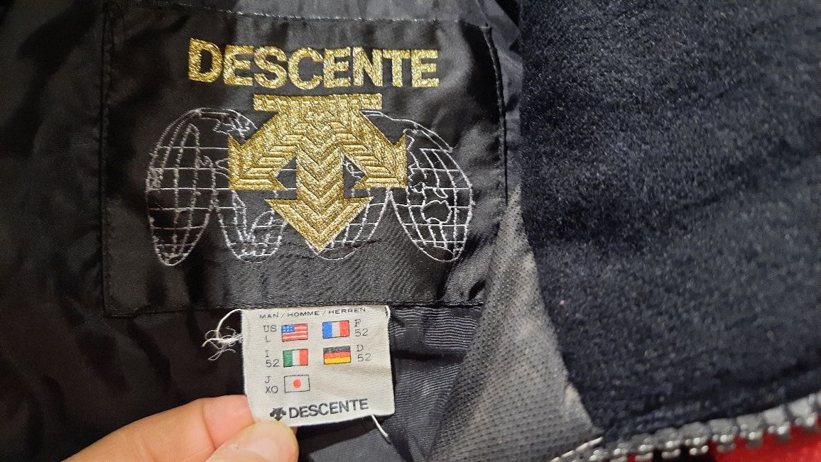 Kurtka zimowa firmy DESCENTE